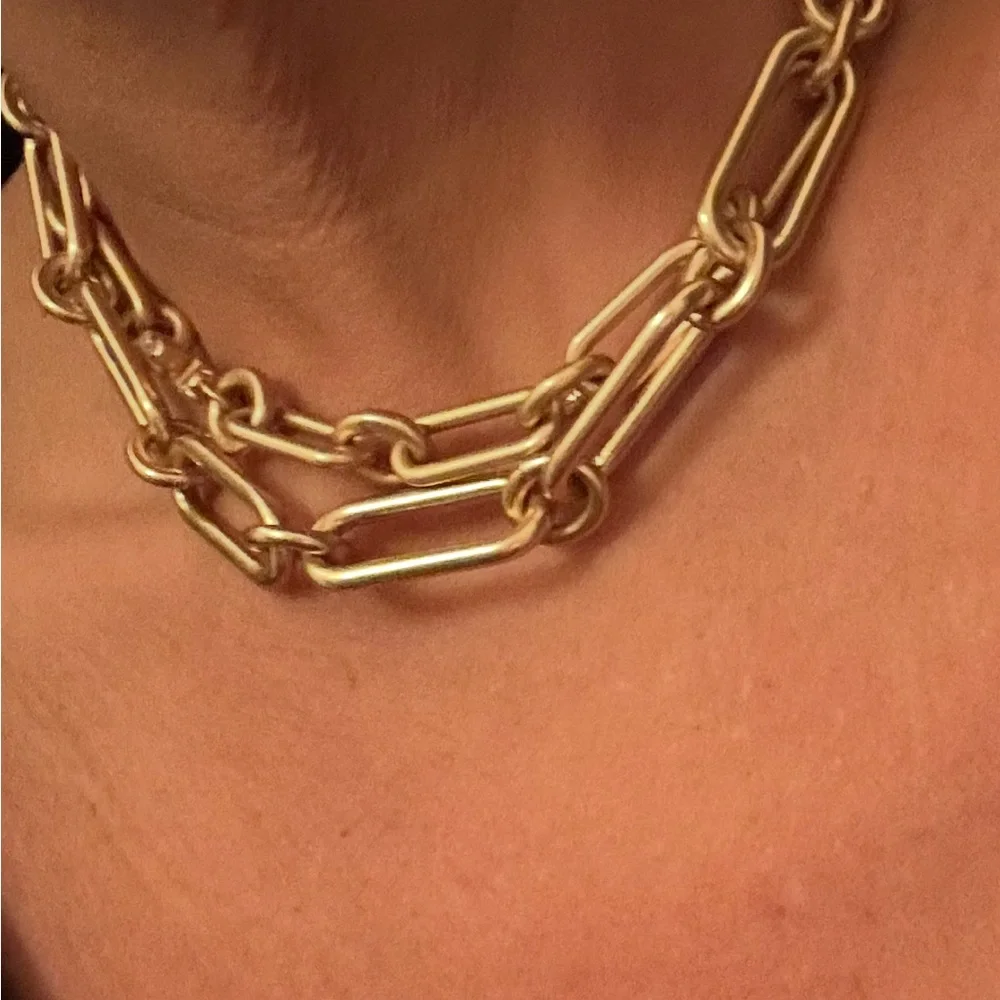 Tory Burch Gold Chain Link Necklace - Picture 6 of 7